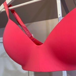 Hot pink Victoria’s Secret bra